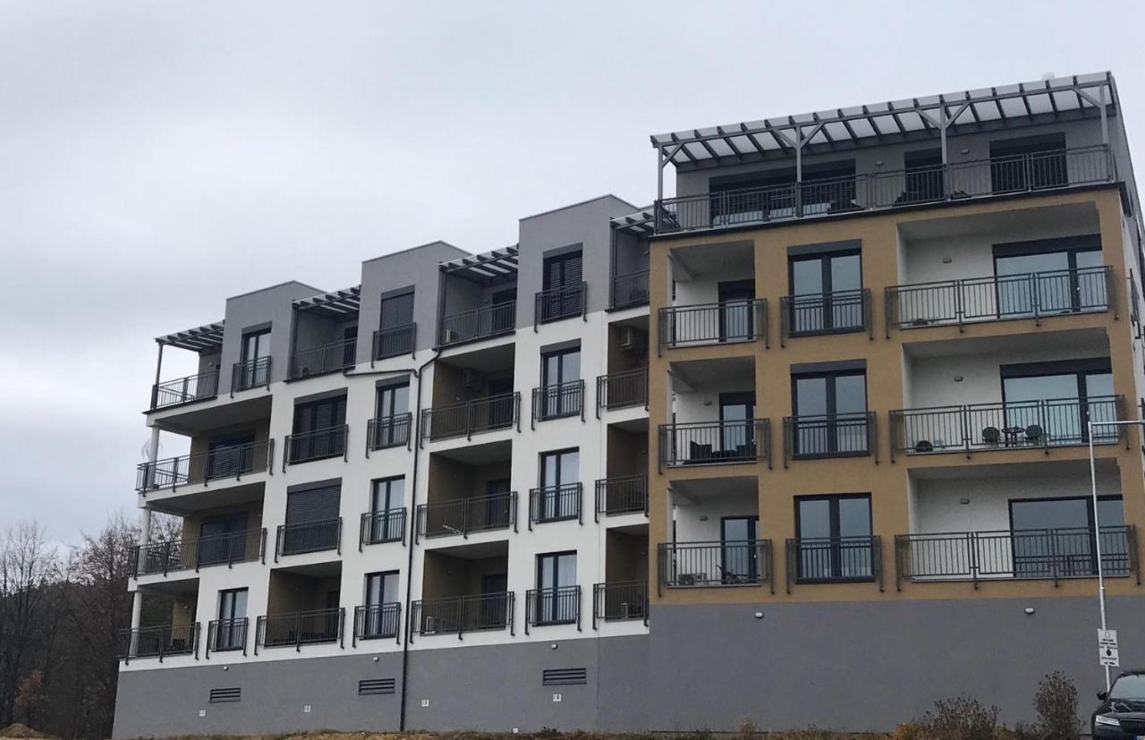 Apartman S Vyhliadkou 波切尼斯 外观 照片